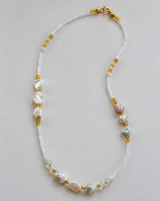 Sandy Dollar Chunky Pearl Beaded necklace